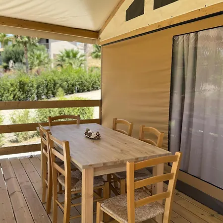 Terreforti Boutique & Glamping Курортний комплекс Агрідженто